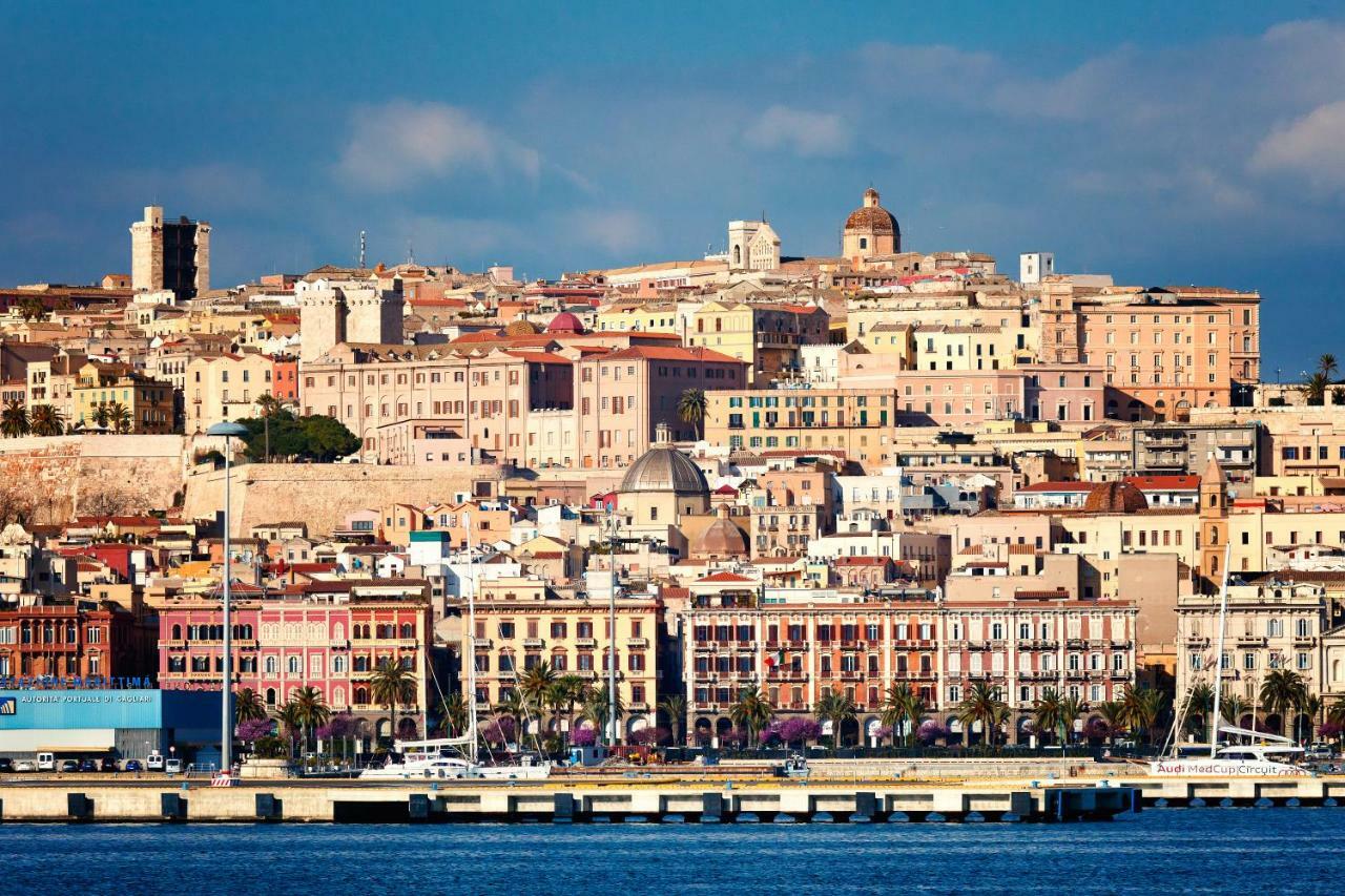 Marlin Rooms Cagliari Eksteriør billede